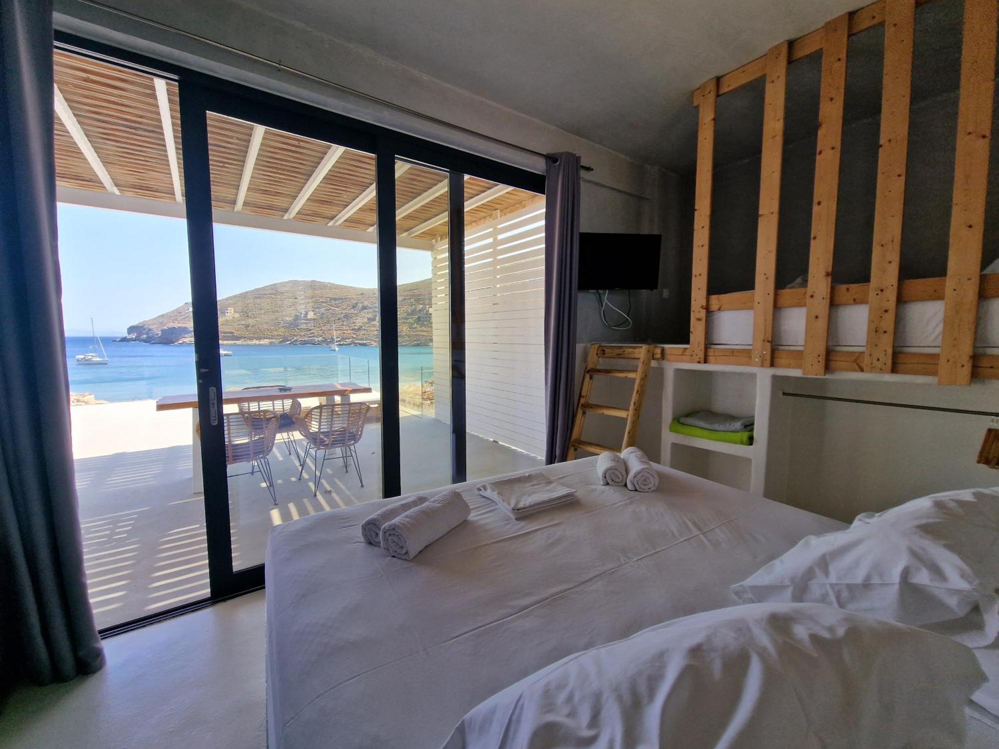 Spathi Beach Suites Kea Oda fotoğraf