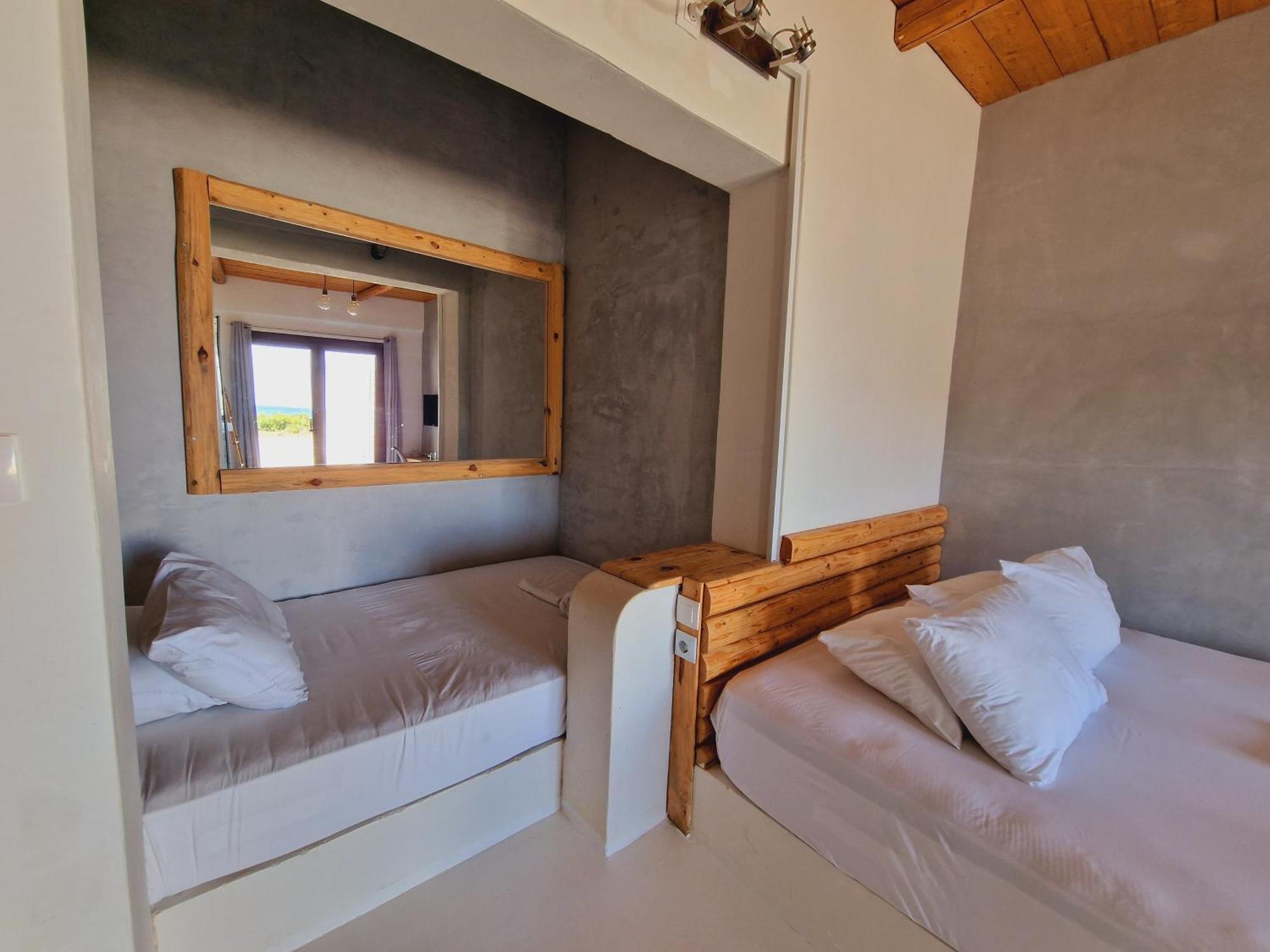 Spathi Beach Suites Kea Oda fotoğraf