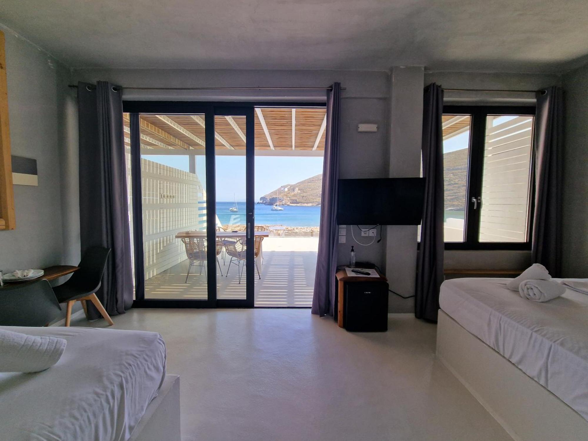 Spathi Beach Suites Kea Oda fotoğraf